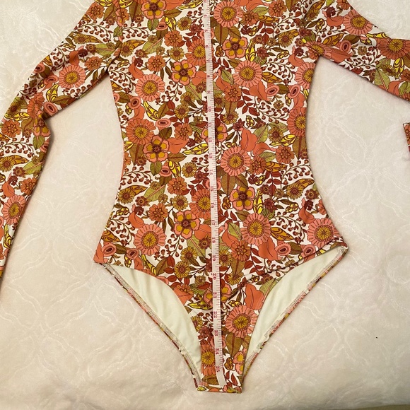 SISSTR LS ONE PIECE - Picture 4 of 4